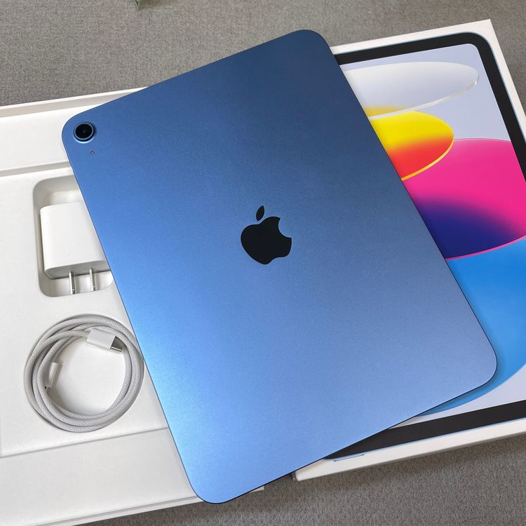 ����Ʊ�� iPad A16 256Gb �֥롼 WiFi�� ����̵��