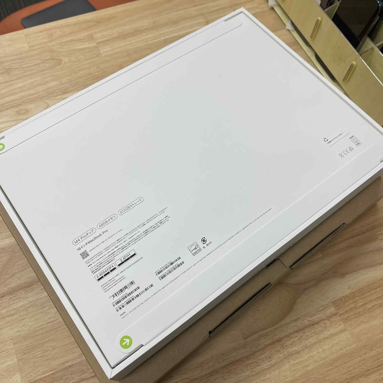 ʡ̤ MacBook Pro 16 M4Pro å 48GB SSD 512GB
