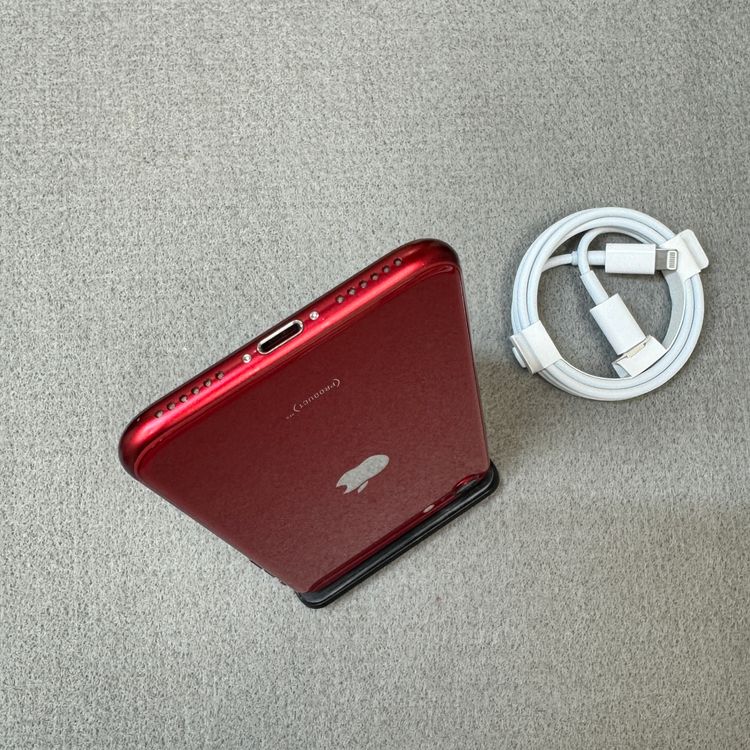 �Хåƥ꡼93�� iPhone SE3  128Gb ��åɡ�������SIM�ե꡼������̵��