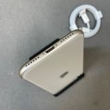 �Хåƥ꡼ 100% iPhone SE3 64GB �������饤�� ������ SIM�ե꡼ ����̵��