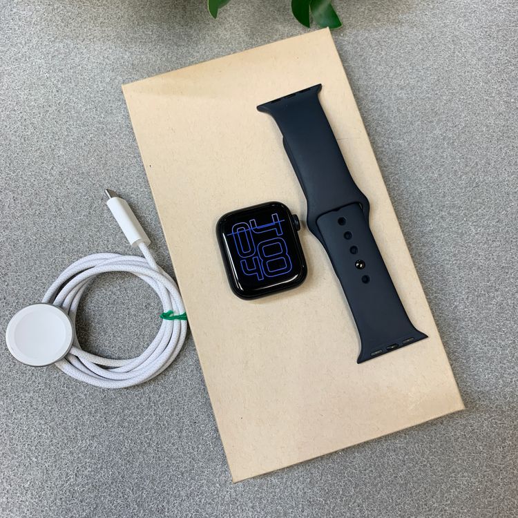 �Хåƥ꡼100% Apple Watch SE 3 40mm GPS��ǥ�