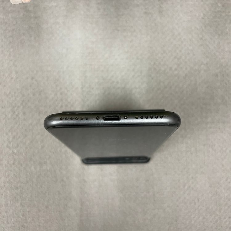 iPhone8 64GB ֥å SIMե꡼ ̵