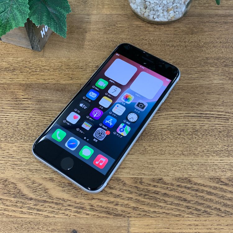 iPhone SE2 64Gb �ۥ磻�� ������ SIM�ե꡼ ����̵�� 76747