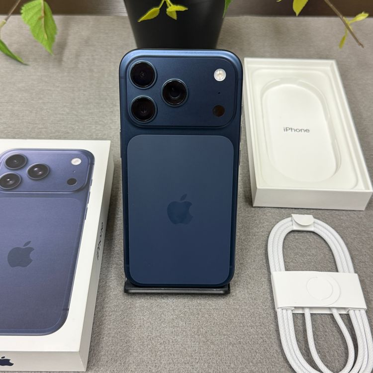Ʊ iPhone17Pro 256GB ǥץ֥롼 SIMե꡼ ̵