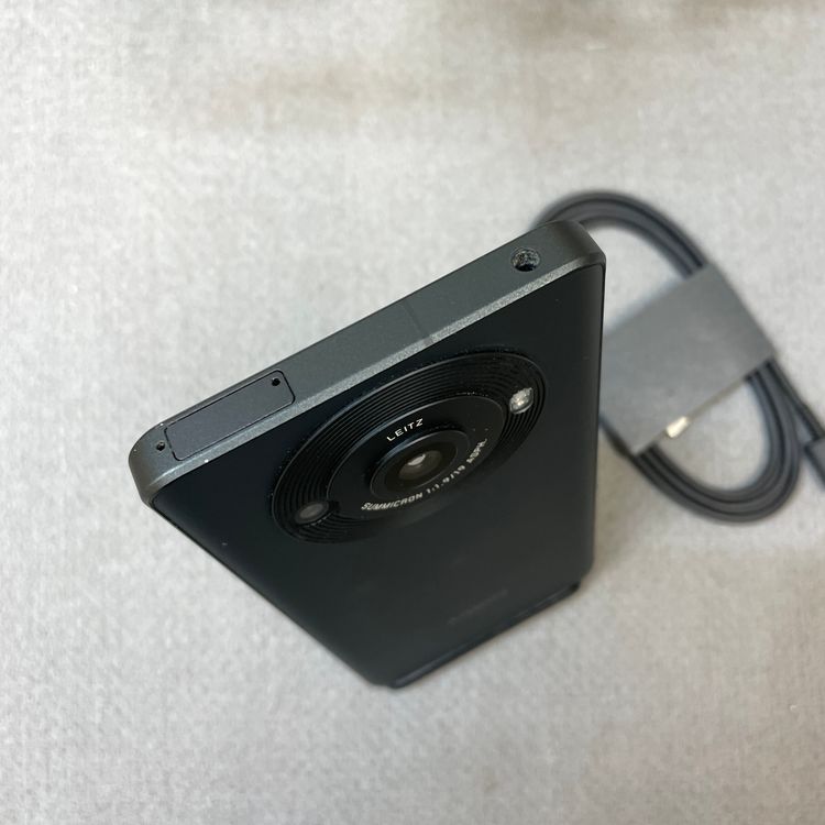 AQUOS R8 Pro 256GB �֥�å� ������ SIM�ե꡼����̵��