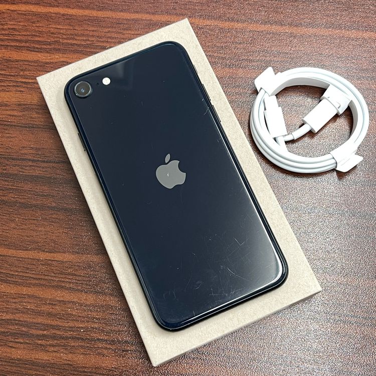 �Хåƥ꡼ 93% iPhone SE3 64GB �ߥåɥʥ��� ������ SIM�ե꡼ ����̵��