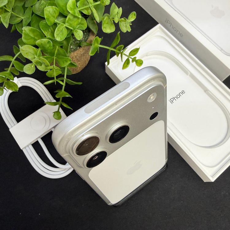 �Хåƥ꡼98% iPhone 17Pro 256GB ����С� Apple�� SIM�ե꡼