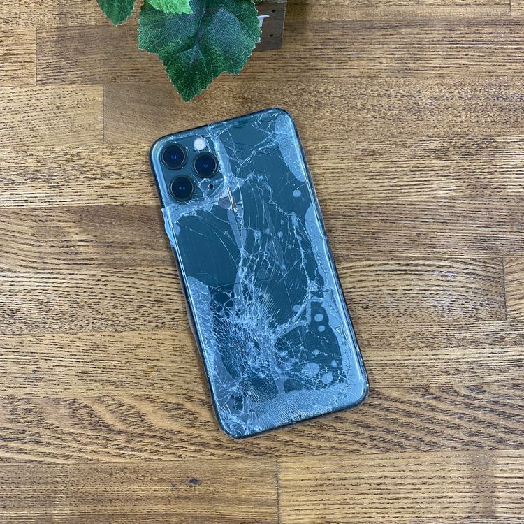 ����� iPhone11 Pro 256GB �ߥåɥʥ��ȥ��꡼�� ������ SIM�ե꡼����̵��