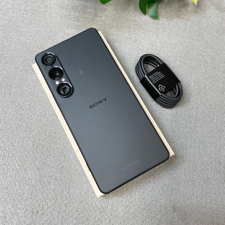 ���ʡ�̤���� Xperia 1 VII SOG15 256GB �֥�å� AU�� SIM�ե꡼