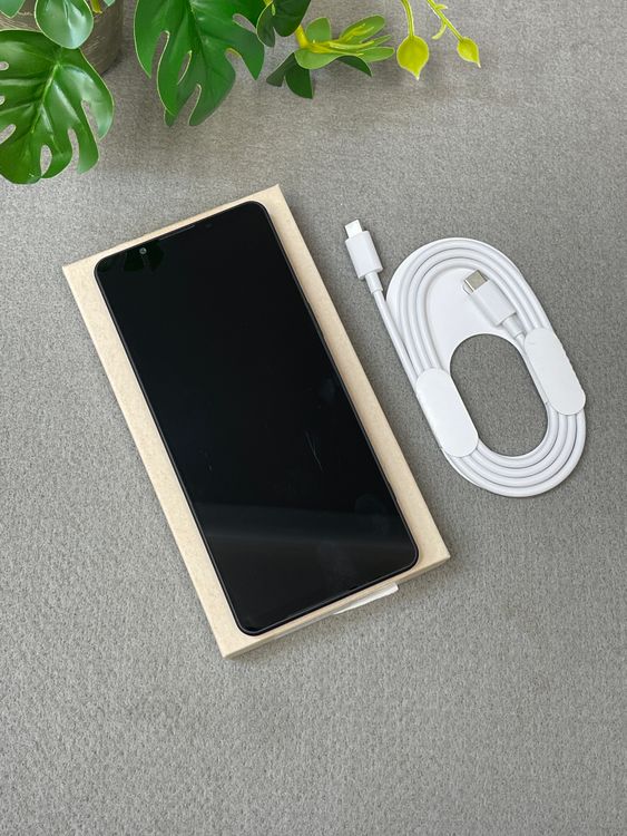 Sony Xperia 1 VI SOG13 256GB �֥�å� ������ SIM�ե꡼����̵��