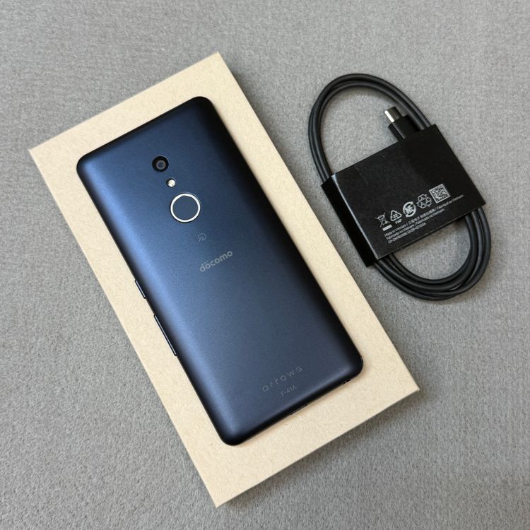 ����Ʊ�� Arrows Be4 F-41A �ɥ�����SIM�ե꡼ �������¡� ����̵��