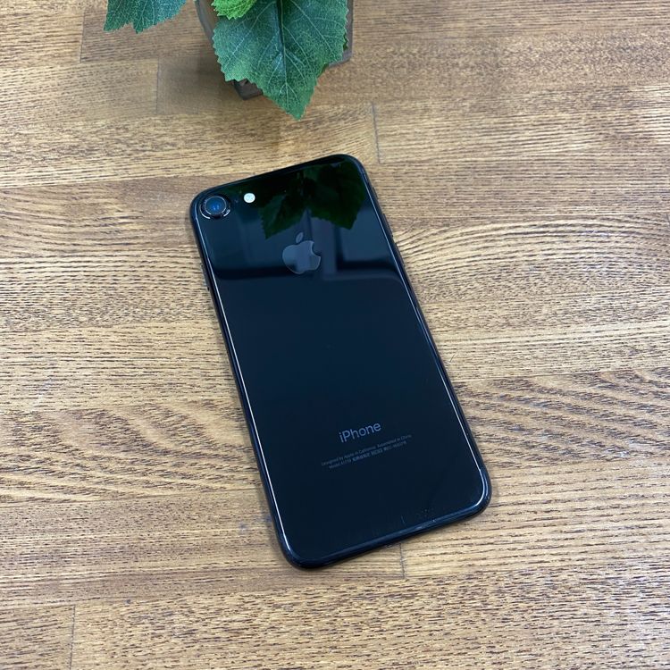 iPhone 7 128GB �֥�å������� SIM�ե꡼����̵��