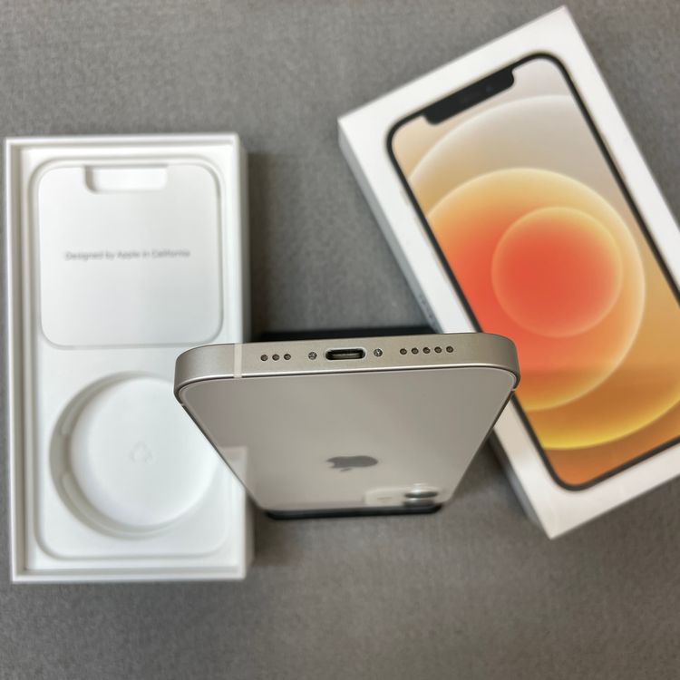 iPhone 12 �ۥ磻�� 64GB ����SIM�ե꡼ ����̵��