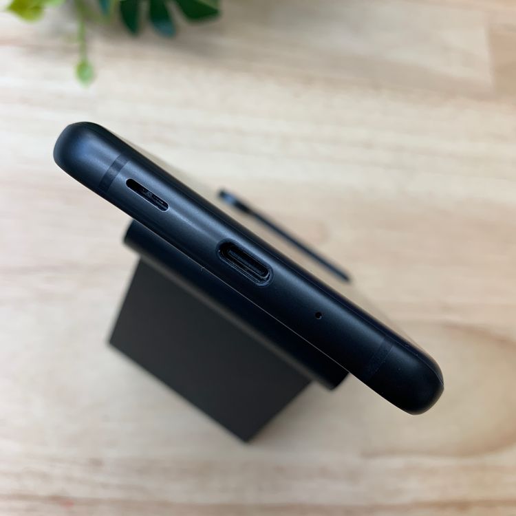 arrows N F-51C 128GB �֥�å� �ȥ����� SIM�ե꡼ ����̵��