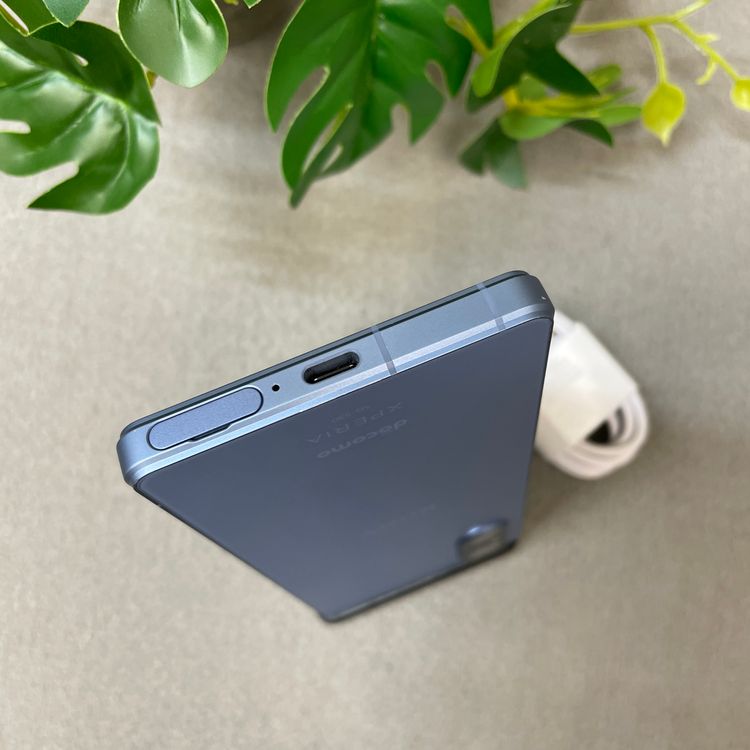 Xperia 5 V SO-53D 128GB �֥롼 �ɥ����� SIM�ե꡼ ����̵��