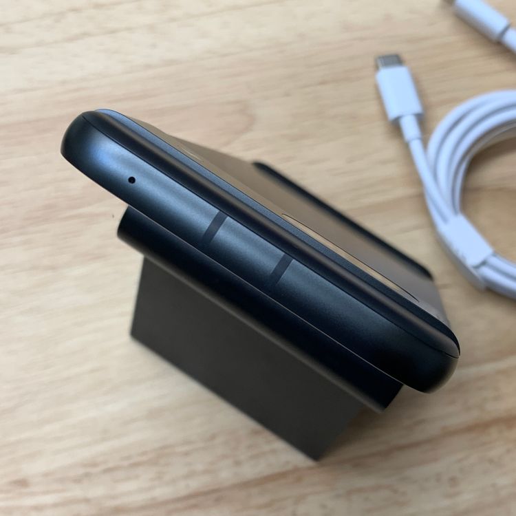�Хåƥ꡼96% Google Pixel 8a 128Gb Obsidian ����SIM�ե꡼