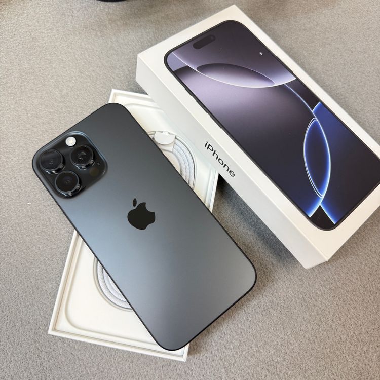 �Хåƥ꡼ 100% iPhone 16ProMax 256GB �֥�å� ������ SIM�ե꡼