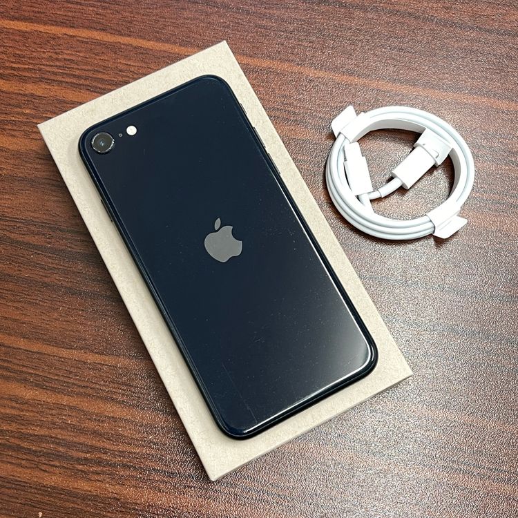 �Хåƥ꡼ 92% iPhone SE3 64GB �ߥåɥʥ��� ������ SIM�ե꡼ ����̵��