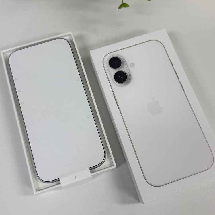 ���ʡ�̤���� iPhone 17 256Gb �ۥ磻�� Apple�� SIM�ե꡼ ����̵��