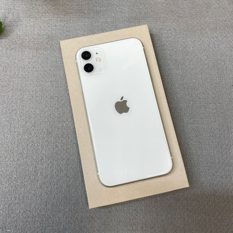 iPhone 11 128GB �ۥ磻�� ����SIM�ե꡼ ����̵��