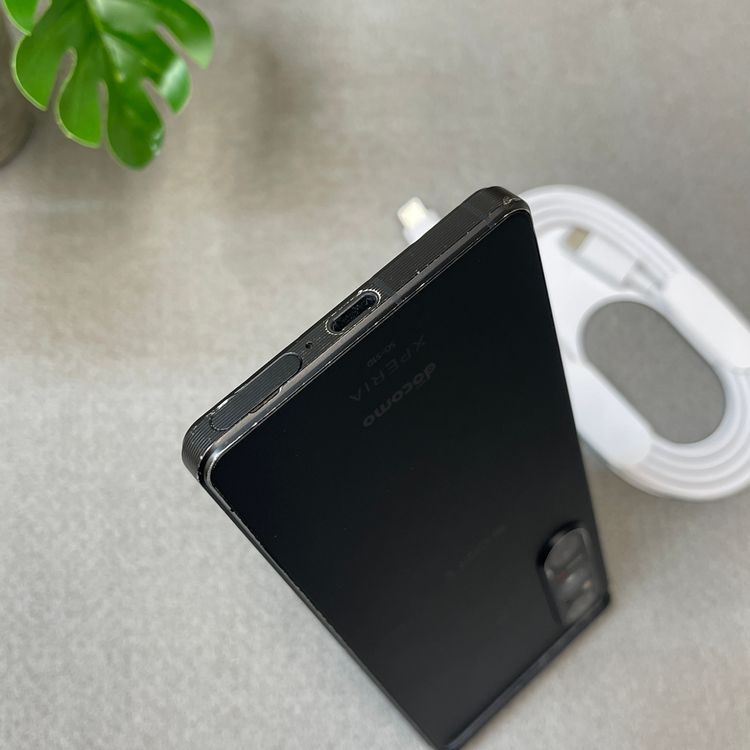 Sony Xperia 1 V SO-51D 256GB �֥�å� ������ SIM�ե꡼����̵��