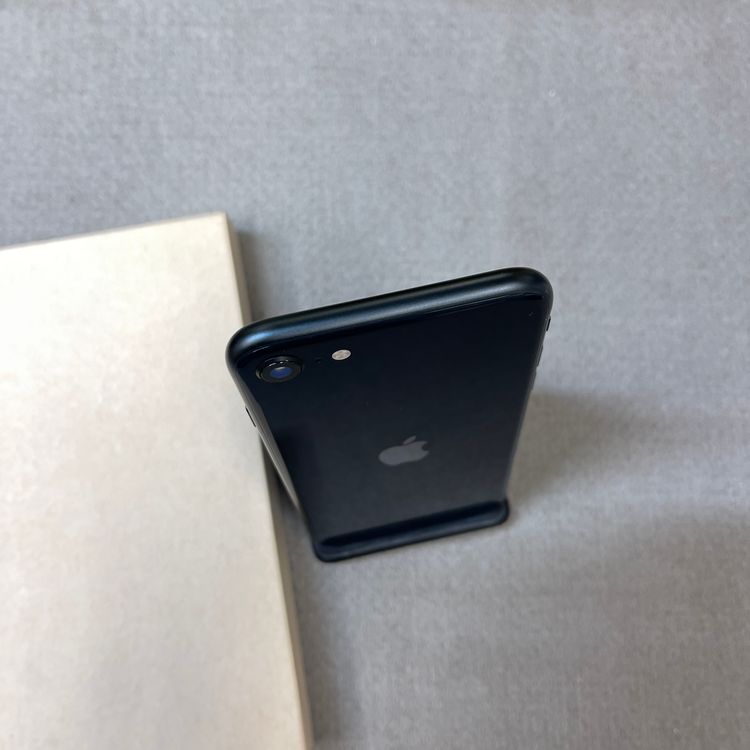 iPhone SE(�裳����) 64GB �ߥåɥʥ��ȹ����� SIM�ե꡼ ����̵��