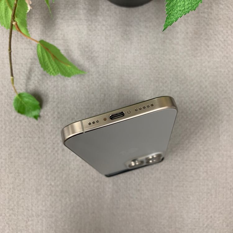  iPhone 15Pro 256GB ʥ ̵22230