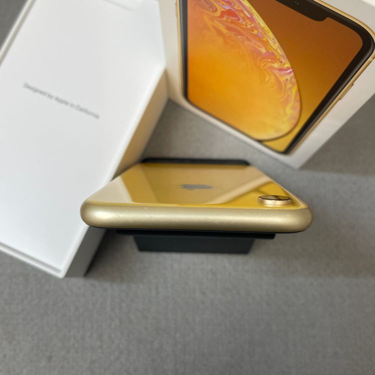 iPhone XR 128GB �������� ������ SIM�ե꡼ ����̵��