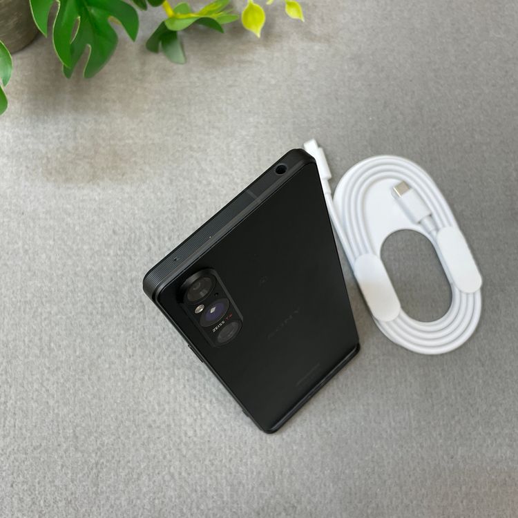 Sony Xperia 1 V SO-51D 256GB �֥�å� ������ SIM�ե꡼����̵��