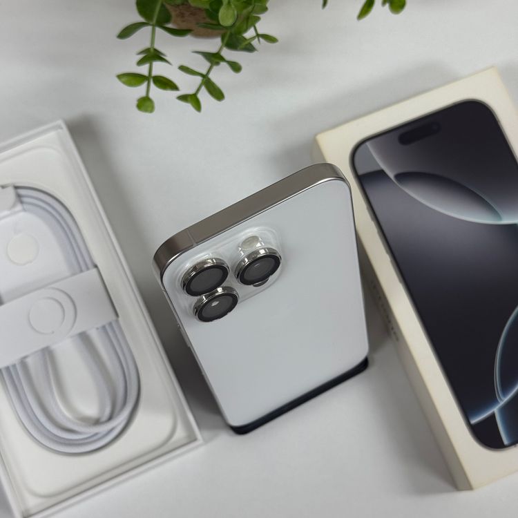 Ʊ iPhone 16Pro 256GB ۥ磻 SIMե꡼ ̵