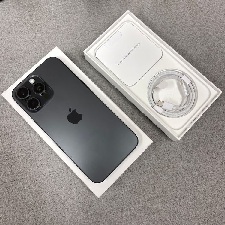 �Хåƥ꡼ 97% iPhone15ProMax 256GB �֥�å������� SIM�ե꡼����̵��