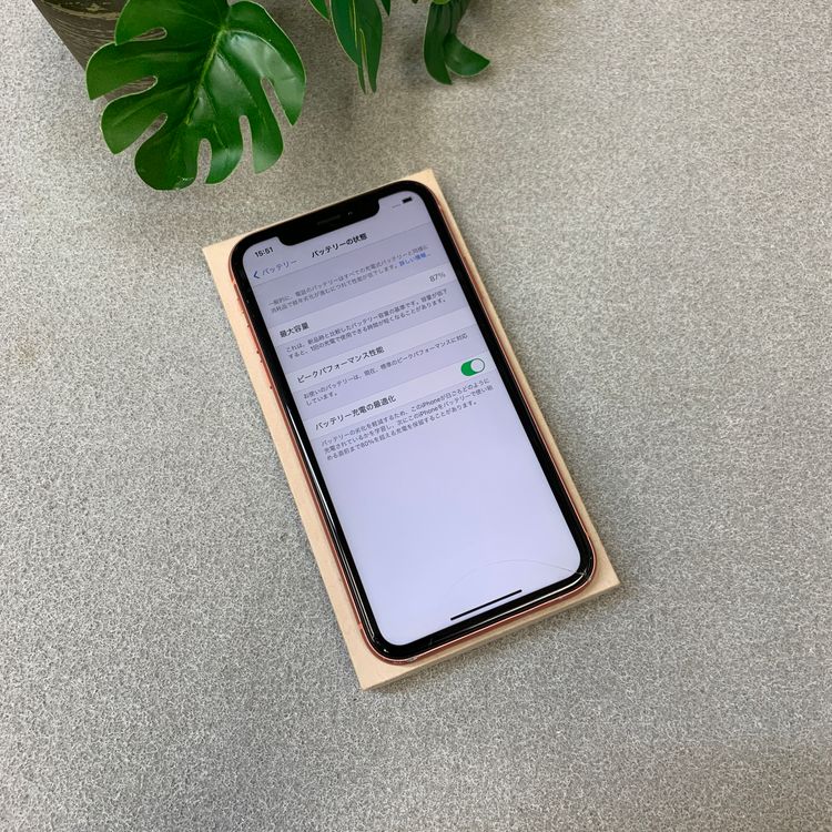 iPhone XR 128GB ������� ������ SIM�ե꡼ ����̵��