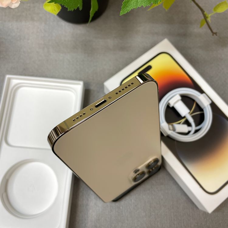 �Хåƥ꡼ 98% iPhone 14ProMax 128GB ������� ������SIM�ե꡼����̵��