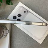�Хåƥ꡼100% iPhone 17Pro 256GB ����С�Apple�� SIM�ե꡼
