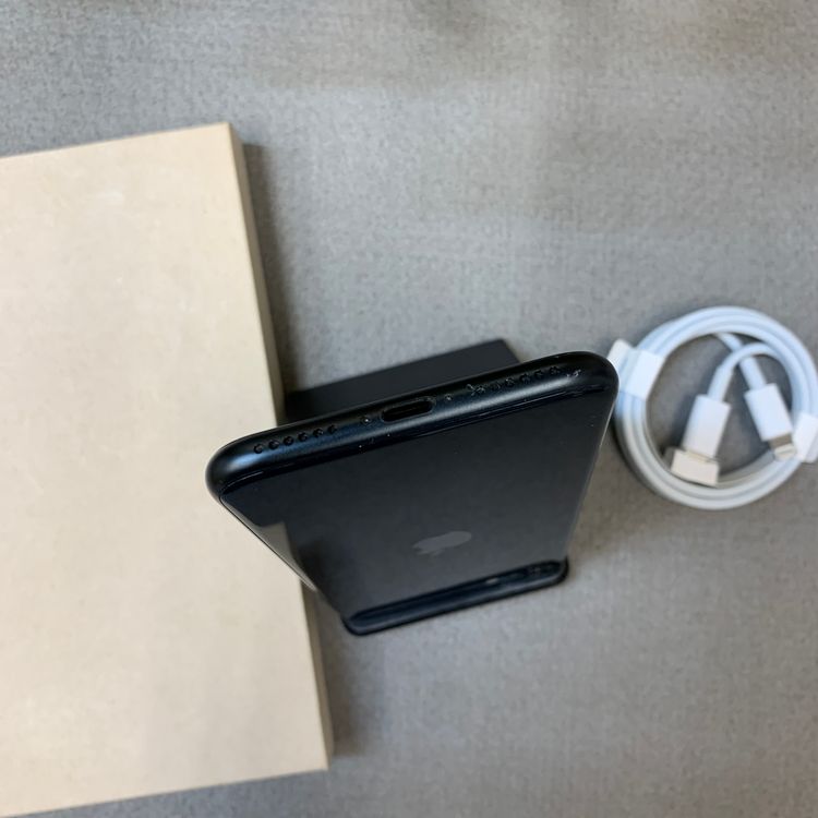 ���iPhone SE �裳���� 64GB �ߥåȥ饤�� ������SIM�ե꡼ ����̵��