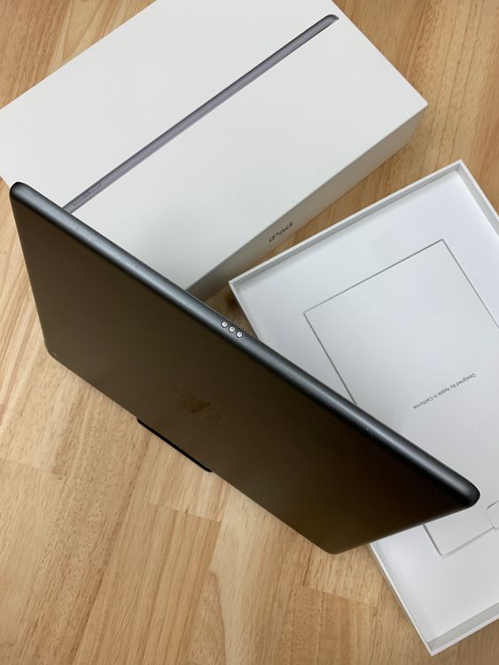 iPad(��9����) 64GB ���ڡ������쥤 Wi-Fi��ǥ�