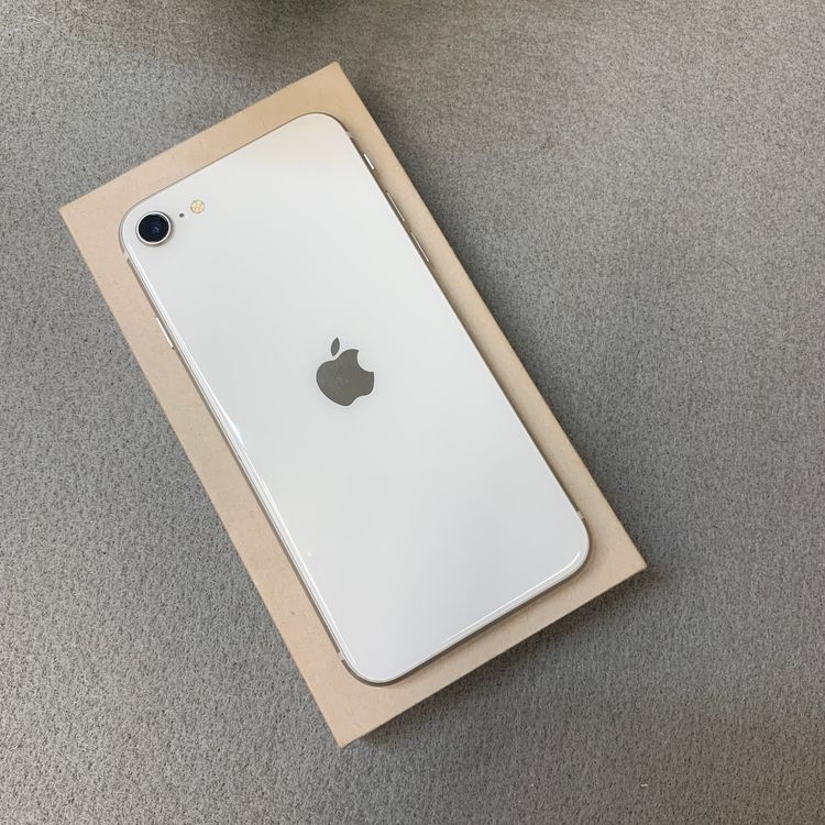 �Хåƥ꡼ 84% iPhone SE3 64GB �������饤�� ������ SIM�ե꡼ ����̵��