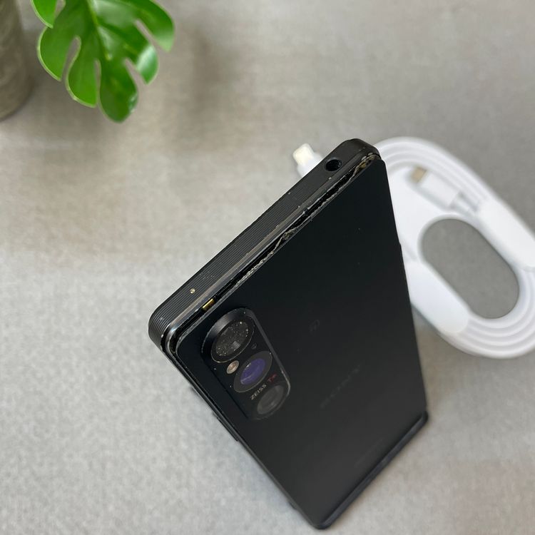 Sony Xperia 1 V SO-51D 256GB �֥�å� ������ SIM�ե꡼����̵��