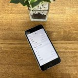 iPhone SE2 64GB �ۥ磻�� ������ SIM�ե꡼ ����̵��