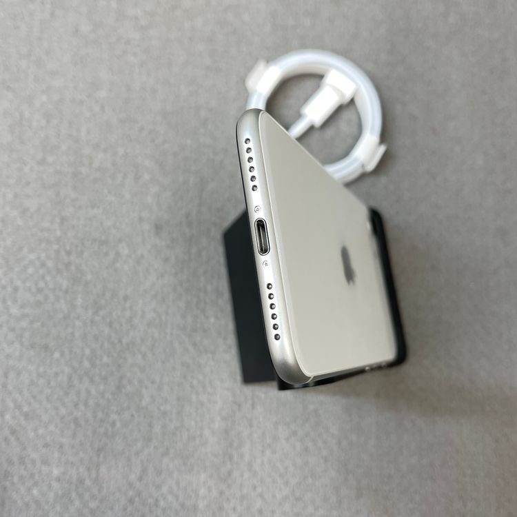 iPhone SE2 64Gb �ۥ磻�� ������ SIM�ե꡼ ����̵�� 00657