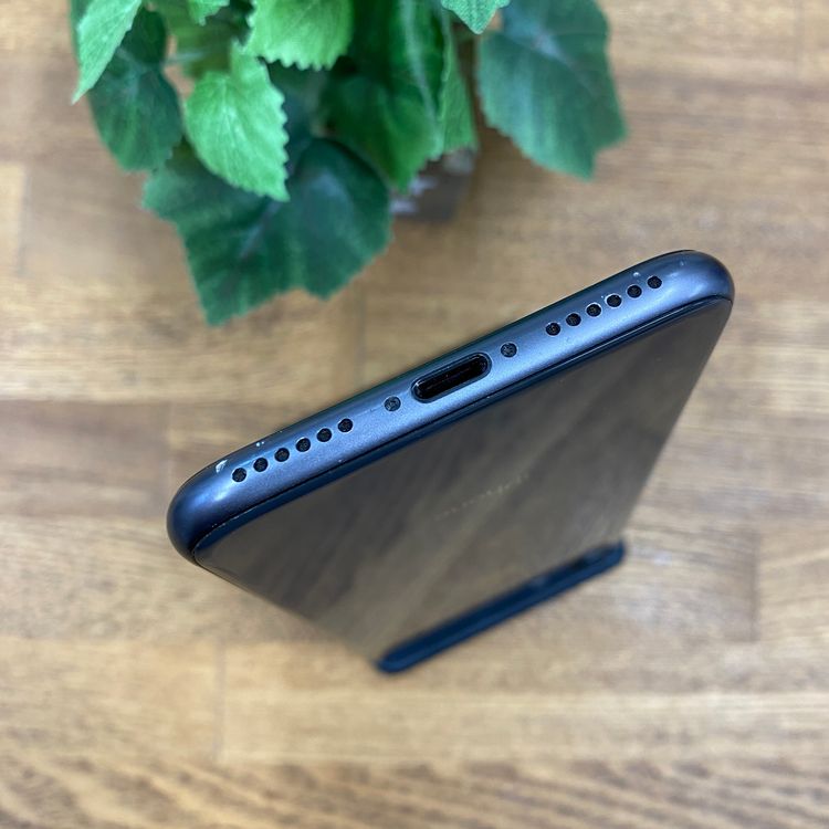 iPhone8 ���ڡ������쥤 64GB ������SIM�ե꡼����̵��