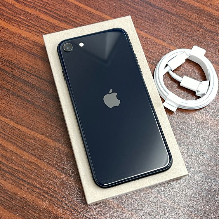 �Хåƥ꡼ 98% iPhone SE3 64GB �ߥåɥʥ��� ������ SIM�ե꡼ ����̵��