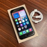 �Хåƥ꡼ 98% iPhone SE3 64GB �ߥåɥʥ��� ������ SIM�ե꡼ ����̵��