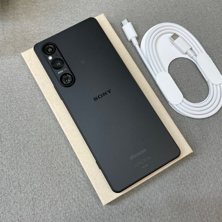 Sony Xperia 1 V SO-51D 256GB �֥�å� ������ SIM�ե꡼����̵��