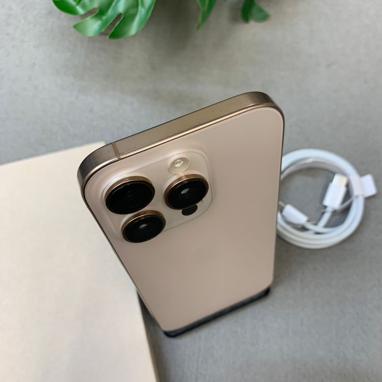 �Хåƥ꡼ 89% iPhone16Pro 512GB �ǥ����� ������ SIM�ե꡼����̵��