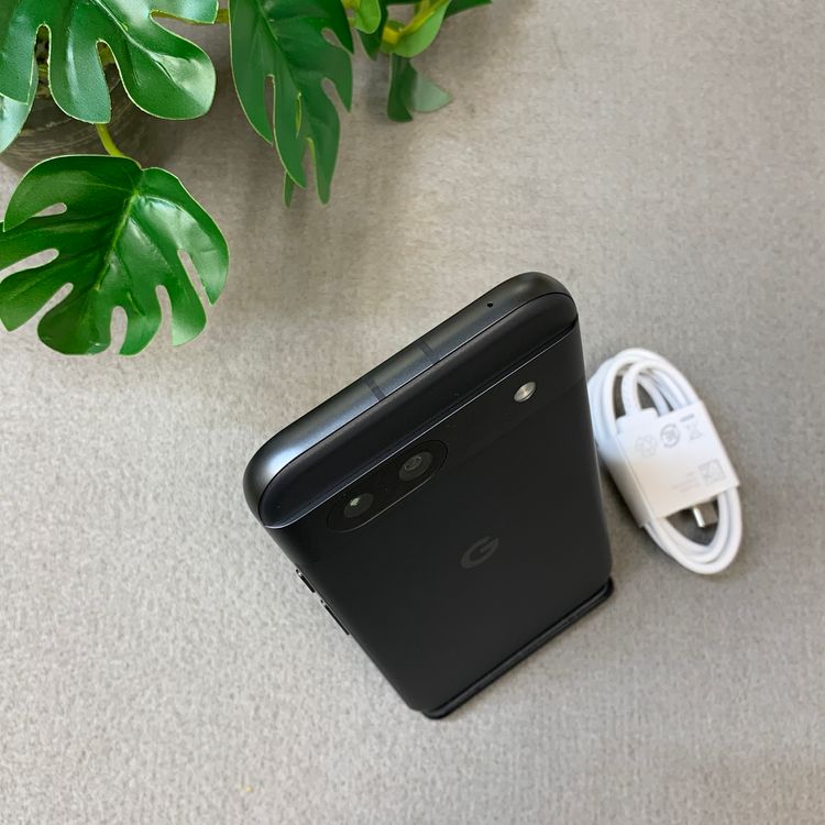 �Хåƥ꡼98% Google Pixel 8a 128Gb Obsidian ����SIM�ե꡼