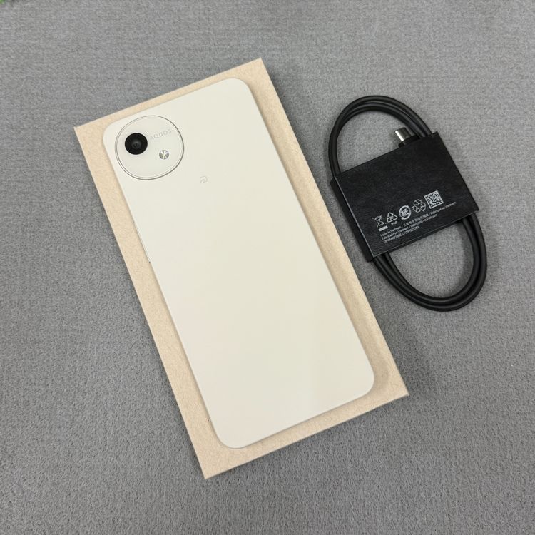 ����Ʊ�� AQUOS Wish4 SH-52E �ۥ磻�ȹ�����SIM�ե꡼����̵��