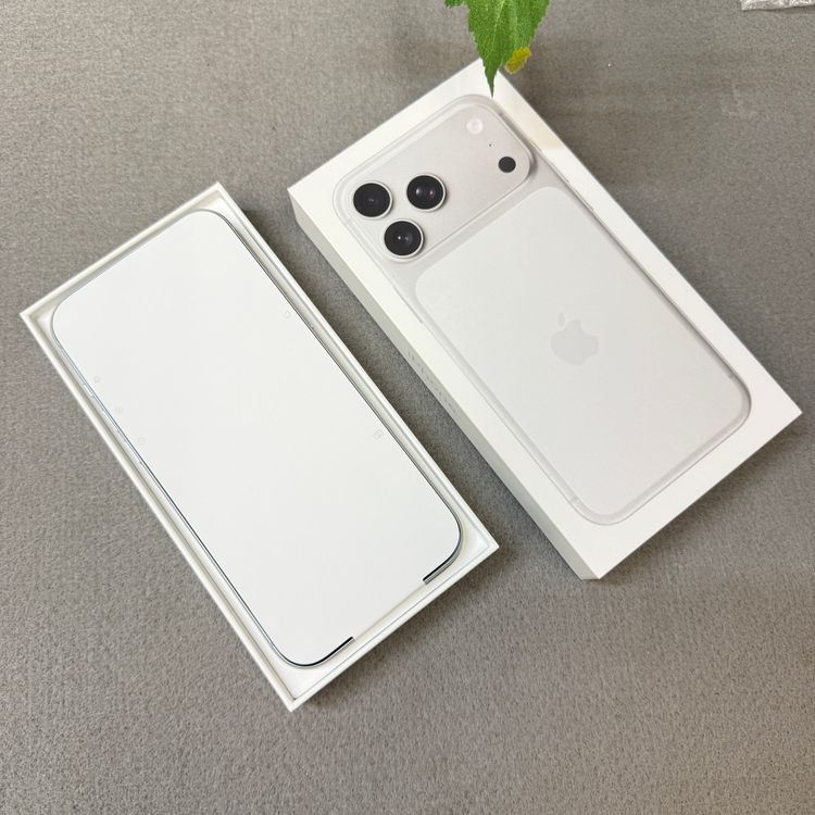���ʡ�̤���� iPhone 17 Pro Max 256GB ����С� ������SIM�ե꡼ ����̵��