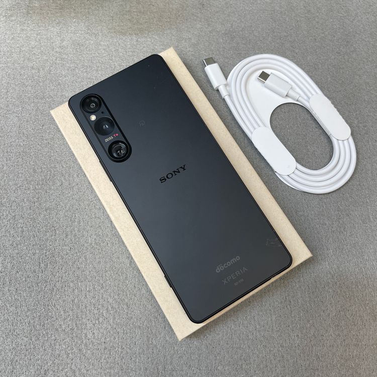 Sony Xperia 1 V SO-51D 256GB �֥�å� ������ SIM�ե꡼����̵��