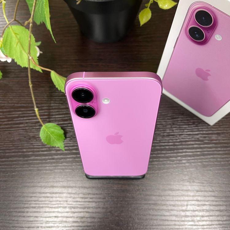新品同様 iPhone 16  ピンク 128GB 国内版 SIMフリー 送料無料
